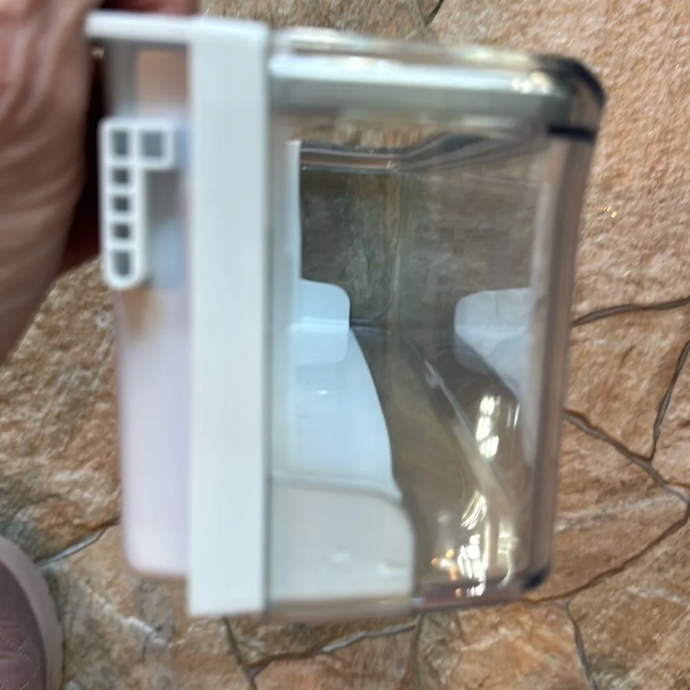 Kenmore plastic storage